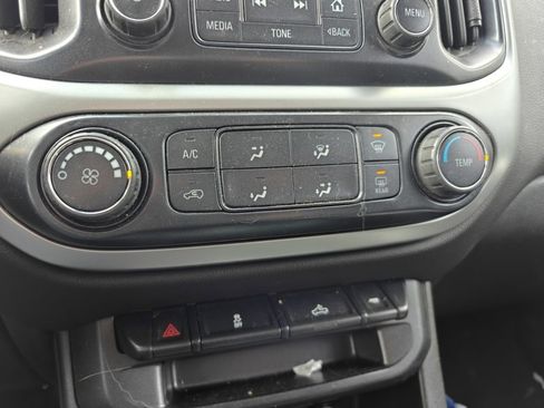 Used 2016 Chevrolet Colorado LT w/ LT Convenience Package image 15