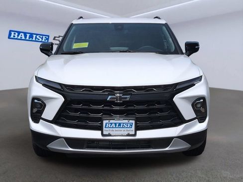 New 2026 Chevrolet Blazer LT w/ Sound & Technology Package AWD/4WD image 8