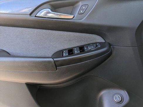 Used 2024 Chevrolet TrailBlazer LT w/ Convenience Package image 15