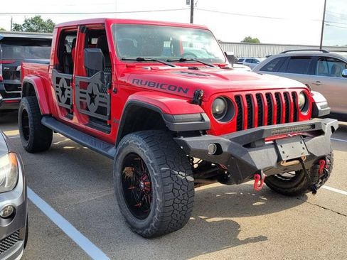 Used 2022 Jeep Gladiator Rubicon w/ Cold Weather Group AWD/4WD image 3