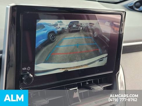 Used 2024 Toyota Corolla LE image 18