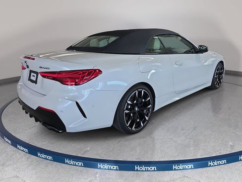 Used 2026 BMW M440i Convertible w/ Premium Package RWD image 7