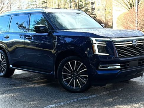 Certified 2025 Nissan Armada Platinum Reserve image 1