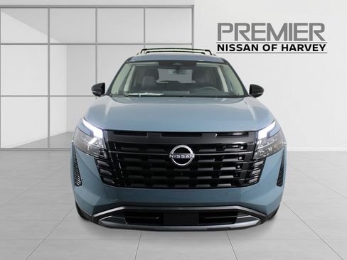 New 2026 Nissan Pathfinder SL w/ SL Premium Package FWD image 8
