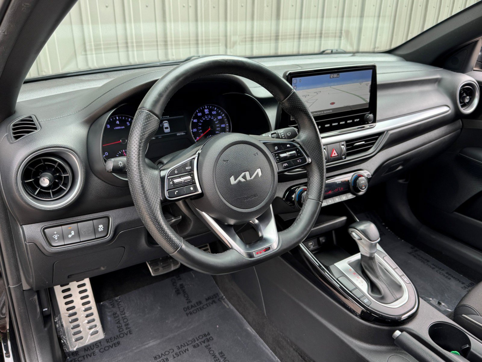 Used 2022 Kia Forte GT-Line FWD image 12