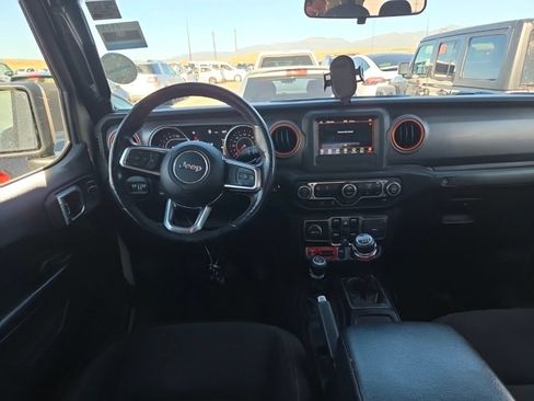 Used 2020 Jeep Gladiator Mojave w/ Cold Weather Group AWD/4WD image 10