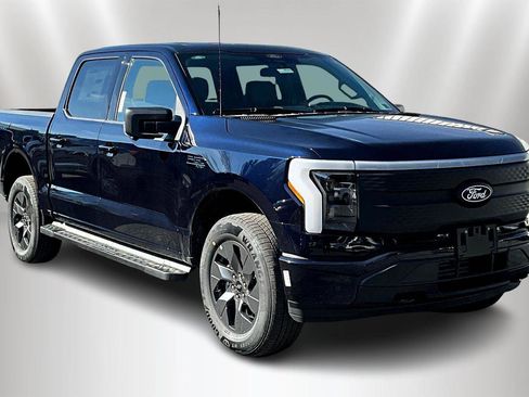 New 2025 Ford F150 Lightning Flash image 2