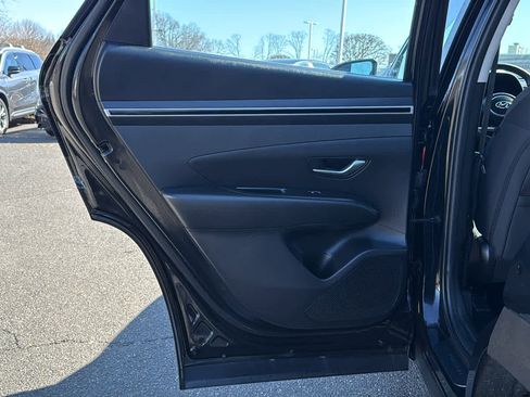 Used 2023 Hyundai Tucson SE image 22