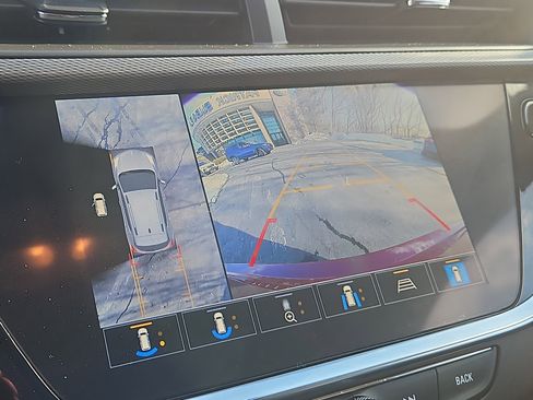 Used 2021 Buick Encore GX Essence w/ Advanced Technology Package image 9