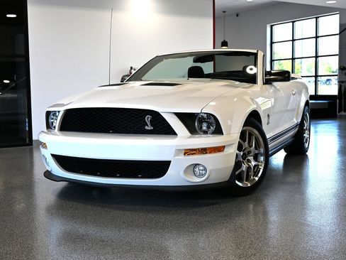 Used 2008 Ford Mustang Shelby GT500 RWD image 1