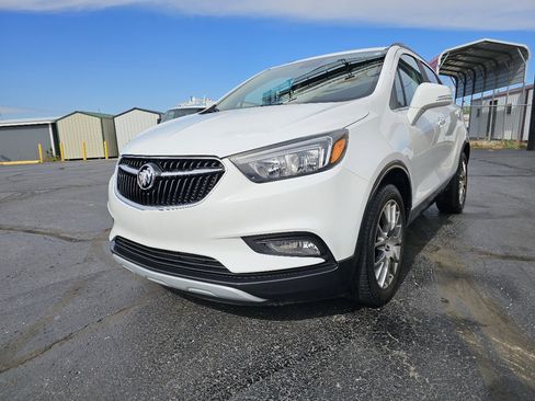 Used 2017 Buick Encore Sport Touring image 2