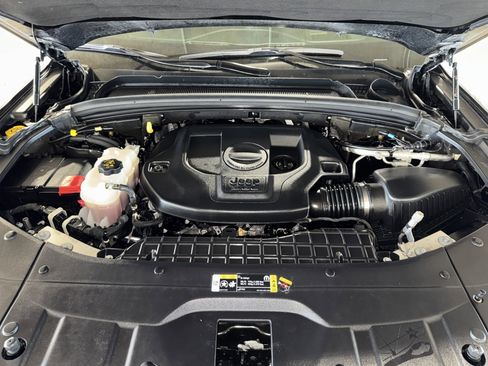 Used 2021 Jeep Grand Cherokee L Summit image 34