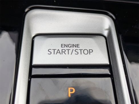 New 2026 Volkswagen Atlas Cross Sport SEL R-Line image 29