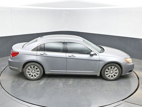 Used 2013 Chrysler 200 LX image 24