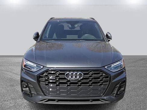 Certified 2023 Audi Q5 e Premium Plus w/ Premium Plus Package image 2