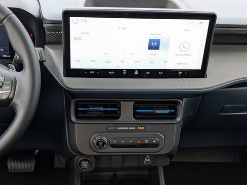 New 2026 Ford Maverick Lobo image 16