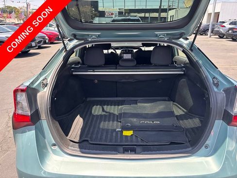 Used 2022 Toyota Prius LE FWD image 10
