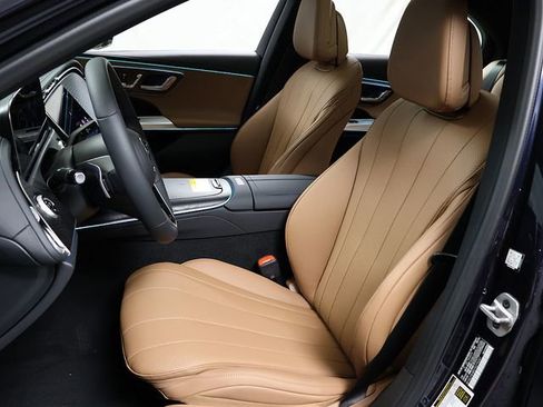 New 2026 Mercedes-Benz E 350 4MATIC Sedan image 10