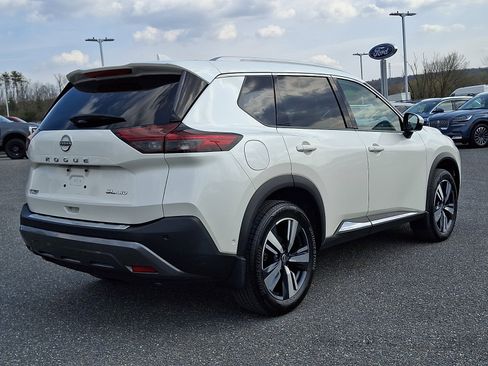 Used 2023 Nissan Rogue SL w/ SL Premium Package AWD/4WD image 6