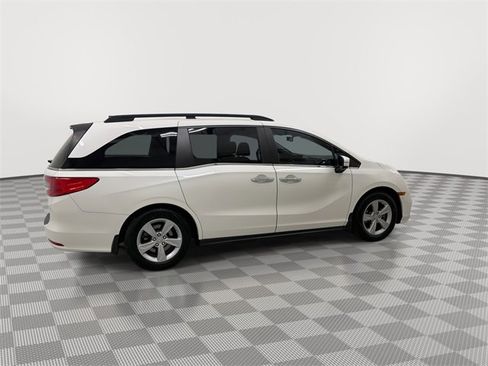Used 2018 Honda Odyssey EX-L image 11