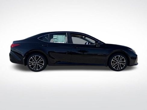 New 2026 Toyota Camry XLE image 8