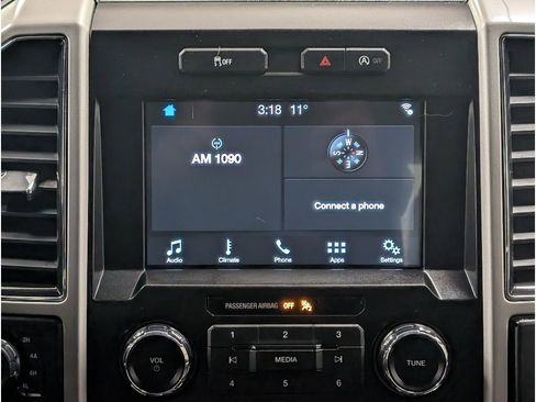 Used 2017 Ford F150 Lariat w/ Heavy-Duty Payload Package image 14