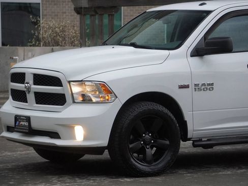 Used 2016 RAM 1500 Express AWD/4WD image 28