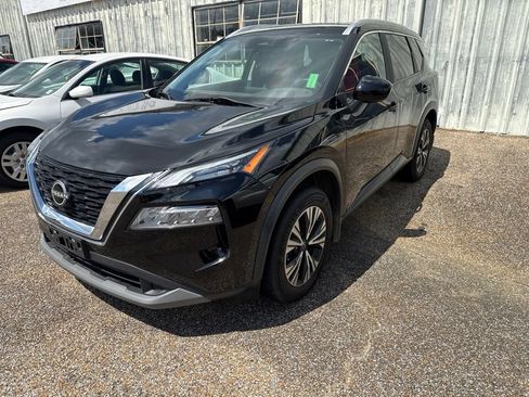 Used 2023 Nissan Rogue SV w/ SV Premium B Package FWD image 1