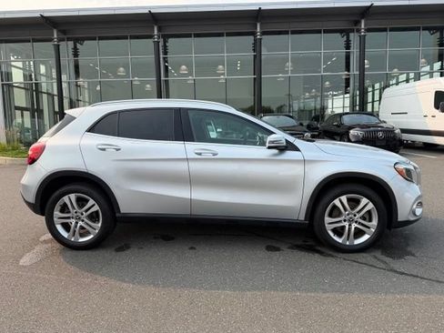 Used 2019 Mercedes-Benz GLA 250 4MATIC image 8