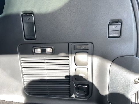 New 2025 Lincoln Navigator L Black Label image 16