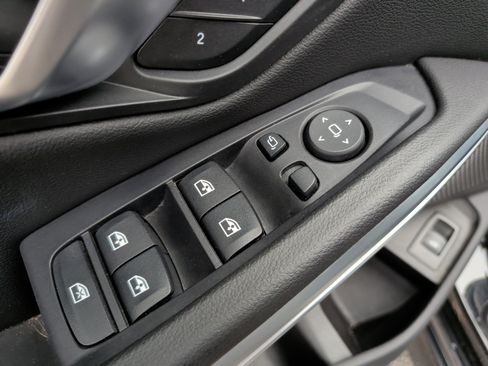 Certified 2024 BMW 330i Sedan w/ Convenience Package image 24