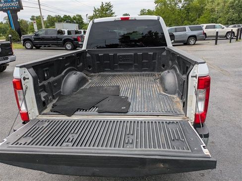Used 2019 Ford F250 XLT AWD/4WD image 12