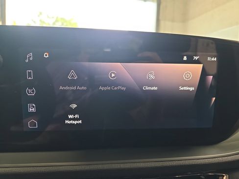 New 2026 Buick Envista Sport Touring w/ Convenience I Package FWD image 21