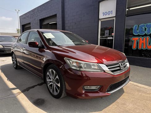 Used 2013 Honda Accord Sport image 2