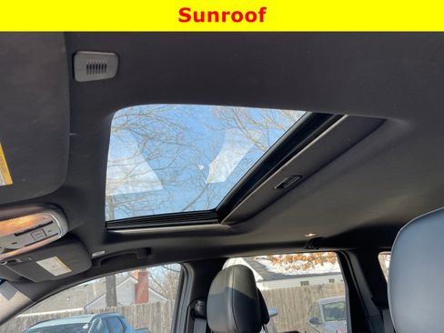 Used 2020 Jeep Grand Cherokee Limited image 9