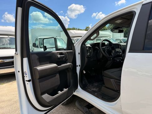 New 2026 GMC Sierra 2500 Pro AWD/4WD image 10