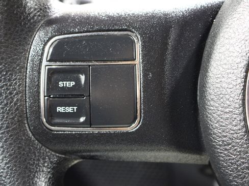 Used 2013 Jeep Wrangler Sport AWD/4WD image 7