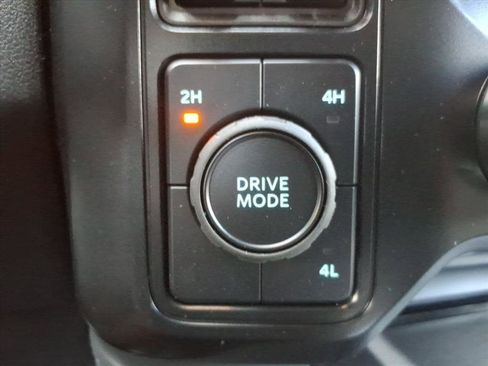 New 2026 Ford F450 Platinum w/ FX4 Off-Road Package image 13