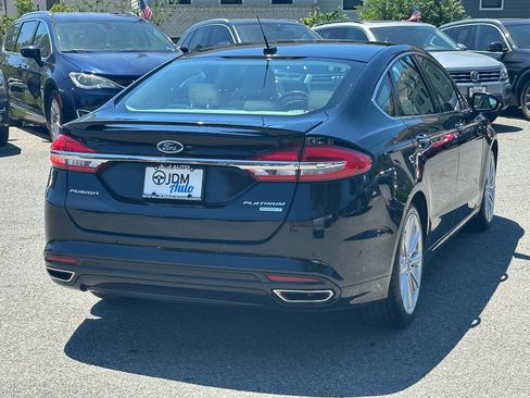 Used 2017 Ford Fusion Platinum FWD image 3