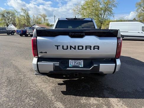 Used 2024 Toyota Tundra Platinum image 6