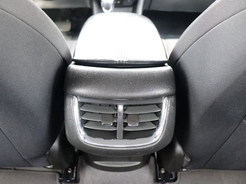 Used 2024 Chevrolet Malibu LT image 20