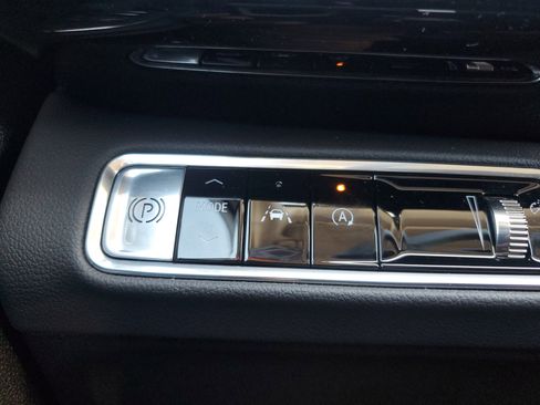 New 2025 Buick Envision Sport Touring image 28