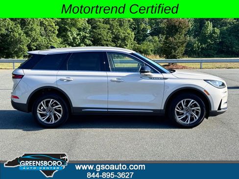 Used 2023 Lincoln Corsair AWD w/ Equipment Group 101A image 8