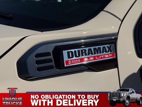 Used 2026 GMC Sierra 2500 AT4 AWD/4WD image 9