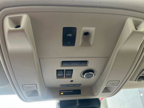 Used 2020 Chevrolet Tahoe Premier image 11