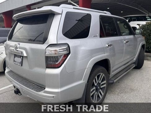 Used 2020 Toyota 4Runner Limited image 11