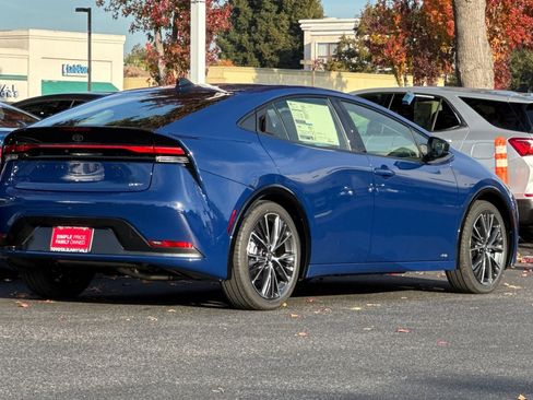 New 2026 Toyota Prius XLE image 3