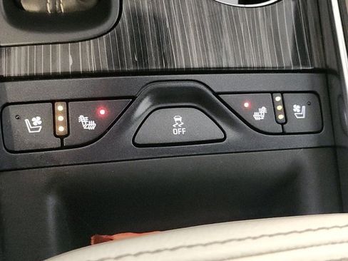 Used 2017 Chevrolet Impala Premier w/ Enhanced Convenience Package image 26