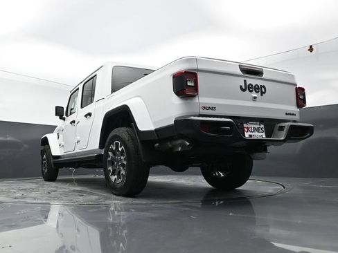 New 2026 Jeep Gladiator Sport AWD/4WD image 47