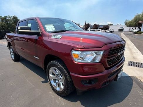 Used 2022 RAM 1500 Big Horn AWD/4WD image 2